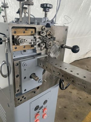 No. W2000 Torrington, spring maker - Image 4