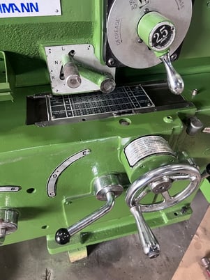 27.5" x 120" Lehmann #2516, hollow spindle engine lathe, 4-jaw front & rear chuck, 12" hole - Image 4
