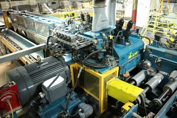 Lico 5-Saw Rip System with Scanning, 5-Moving Blades, Infeed, tilt hoist, unscrambler - Image 4