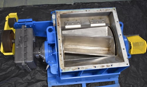 Stainless Steel rotating valve feeder, 30 x 25, 27" x 27" inlet - Image 3