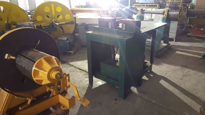 6" x .1" PM Machinery, coil to coil edging line, 2500 lb. capacity, mandrel uncoiler, recoiler - Image 1