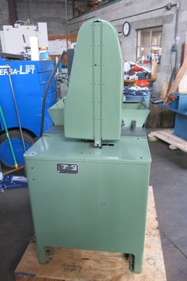 Sunnen #MBB-1660, honing machine, misc mandrels & stones, S/N 87125 - Image 5