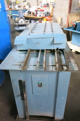 Lockformer #8900 Triplex Cleatformer Slips, Drives, & Pittsburgh Lock - Image 3