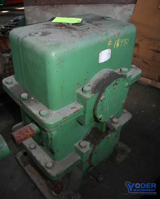 24.5 HP @ 392 RPM, Yoder #15" X4189, gear box, 19.40 ratio, #16990 - Image 1