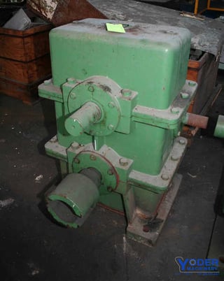 24.5 HP @ 392 RPM, Yoder #15" X4189, gear box, 19.40 ratio, #16990 - Image 2