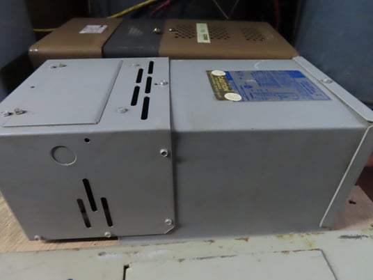 .5 KVA General Electric, 9T91B7151, voltage stabilizer 95-130 Volts, 1 year warranty - Image 8
