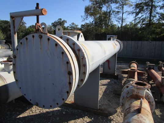 1658 sq.ft., Plant Maintenance Services, horizontal exchanger, 26" diameter x 16' 0" F/F., Carbon Steel - Image 6