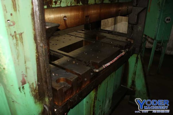 100 Ton, Niagara #SA2-100-48-30, straight side double crank press, 6" stroke, 22-1/2" Shut Height, air - Image 6