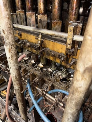 Waterbury Farrel #150-11, eyelet, air cooled & clam shell brake, 1 stripper fork - Image 5