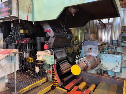 Hitachi Universal Crown, 6 Hi cold rolling reversing mill, Hyrop-F ...