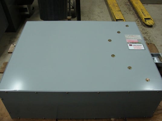 225 Amps, Cutler-Hammer / Eaton bus plug, SNV98046-A04 - Image 6