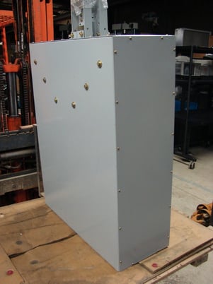 225 Amps, Cutler-Hammer / Eaton bus plug, SNV98046-A04 - Image 10