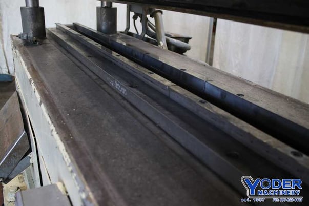 Tishken #CO-8-4, notching press, 25 ton, 2" stroke, 5" Shut Height, 20 HP, 73" x 28" bed, #75072 - Image 3