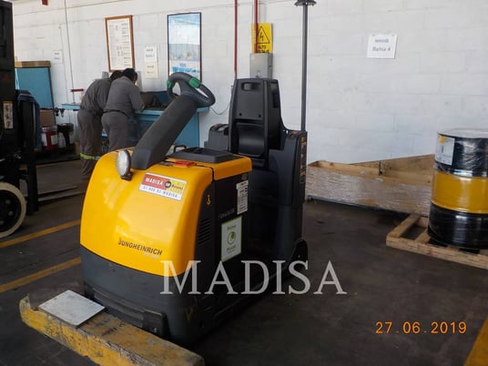 Tow Tractor, Jungheinrich #EZS-350NA, 372 hours, S/N: 91559552, 2011 - Image 5