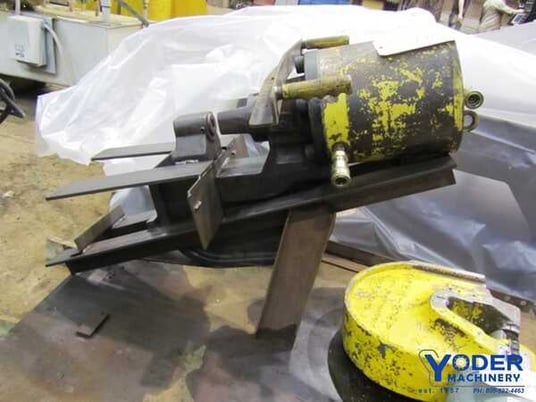 50 Ton, Fabriline #750, C-frame flange punch, 1-3/8" stroke, 4-1/4" throat, #65897 - Image 1
