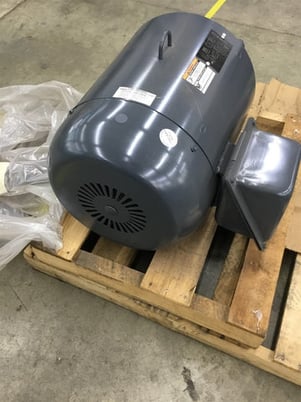 40 HP 1780/1800 RPM Lincoln SF4B40TC61Y, Frame 324TC, TEFC, 4P, 230/460 Volts, new surplus - Image 6