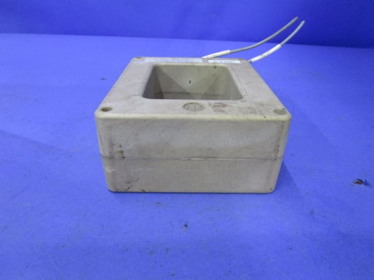 Instrument Transformers 561-101 current transformer, 100.5A ratio, 600 Volts, 50-400 Hz - Image 4