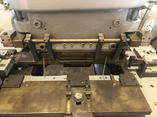 Baird #4-30, 4-slide,.250"wire diameter, 30" feed length, 1-1/4"strip width, 5 HP, 50 SPM, 220/440 V. - Image 8
