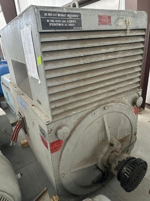 800 HP 890 RPM Westinghouse, Frame 6808L, weather protected enclosure type 2, BB, 2300 Volts - Image 1