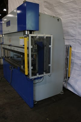 80 Ton, Darley #EHP80-25/20, hydraulic brake, 8.4' OA, 180-1/2" between housing, #74050 - Image 2