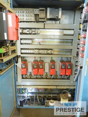 102" x 236" Wheelabrator #RB2600, 102" x 236" plates, (6) 25 HP wheel heads,vert/horiz roller conveyor,dust - Image 10