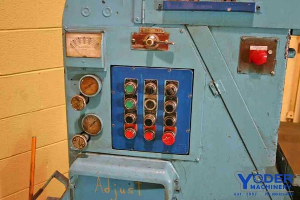 36" x 13" Tannewitz #3600MH, vertical band saw, 35-6000 FPM, #52148 - Image 3