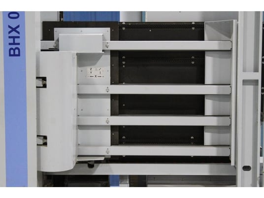 Weeke #BHX-050, Vertical CNC Machining Center, 98" X, 33" Y, 2.4" thickness, 164 FPM X & Y, 50 FPM Z, 8 - Image 5