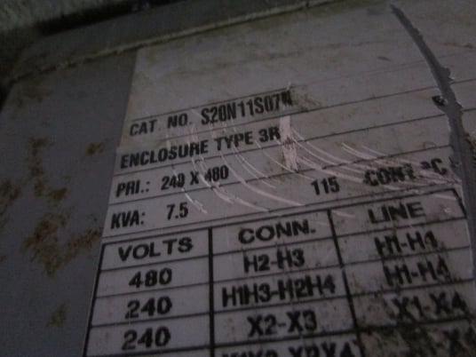 7.5 KVA 240x480 Primary, 120/240 Secondary, Cutler-Hammer transformer S20N11S07N, 3R - Image 9