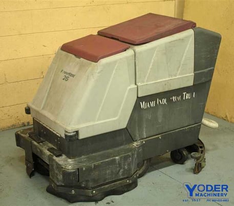 Minuteman #Powerboss-26, floor scrubber, #56238 - Image 2