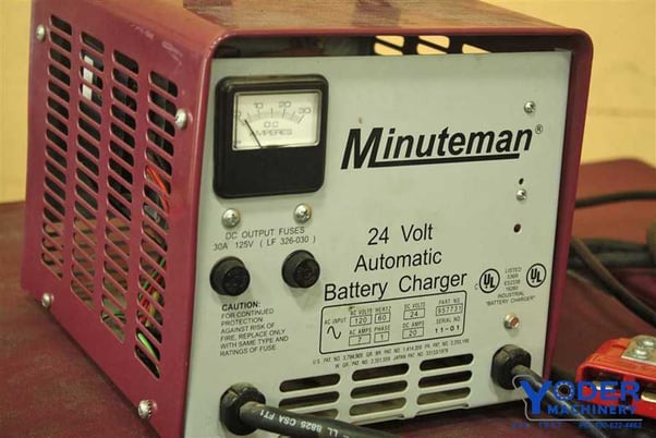 Minuteman #Powerboss-26, floor scrubber, #56238 - Image 9