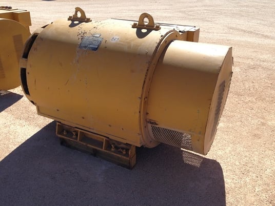 800 KW, 1200 RPM, Kato #900-493361111, generator end, 600 Volts, sound ...