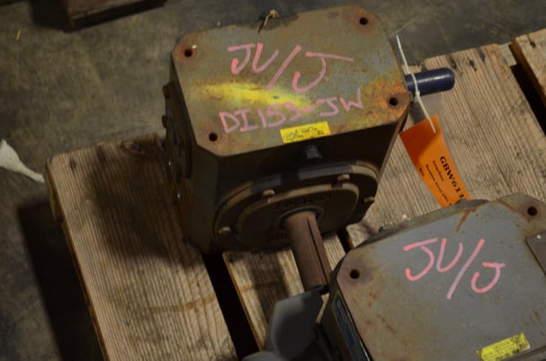 Boston, Gear Reducer, 25.00:1 Ratio, 7/8" dia. x 2-1/4 L smaller & 1-3/8" dia. x 3-1/4" L larger shafts, Used - Image 5