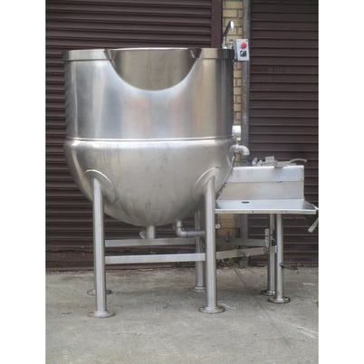 200 gallon Cleveland JC Pardo #HAMKDL-200, horizontal mix agitation stationary steam kettle - Image 1