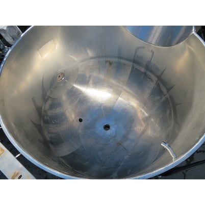 200 gallon Cleveland JC Pardo #HAMKDL-200, horizontal mix agitation stationary steam kettle - Image 4