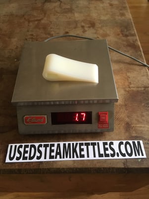 Hamilton style, steam kettle poly scraper, w/rectangle hole - Image 4