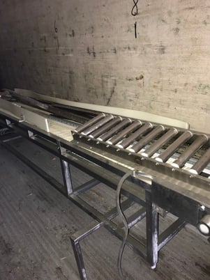 14" wide x 12' long, Master-Flo, Stainless Steel frame conveyor w/14" W plastic link E-Z Flo belt & drive unit - Image 2