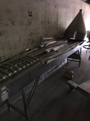 14" wide x 12' long, Master-Flo, Stainless Steel frame conveyor w/14" W plastic link E-Z Flo belt & drive unit - Image 3