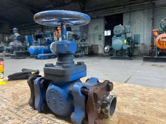 2" Wolf-Linde #5847, Globe Shut-Off Valve w/Flanges - Image 5