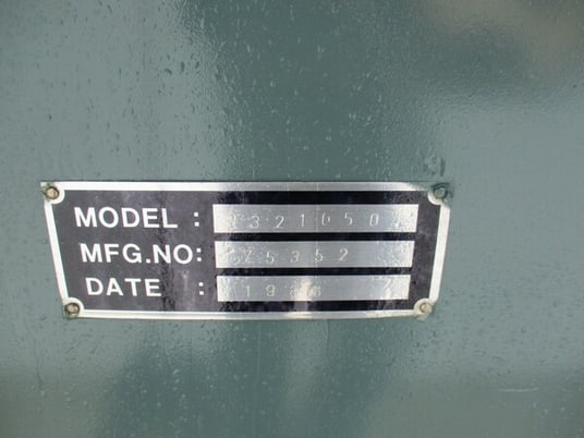 Webb Champ, Milling machine w/chrome ways, variable speed, 10" x50"table - Image 10