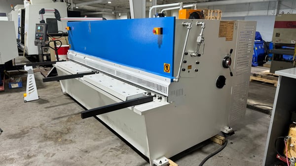 1/4" x 10' Maq #QCY-6X3200, Hydraulic Shear, E21S Control on Swivel Arm, Safety Sensor, new - Image 2