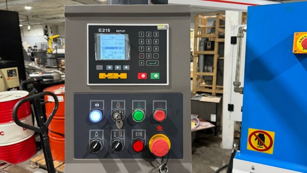 1/4" x 10' Maq #QCY-6X3200, Hydraulic Shear, E21S Control on Swivel Arm, Safety Sensor, new - Image 9