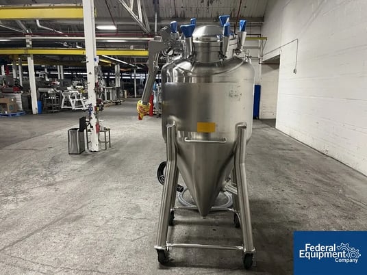 AZO, Feeding Hopper, 400 Liter, Stainless Steel w/ purge system - Image 3