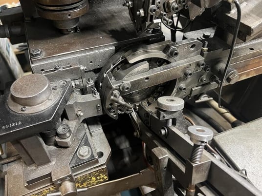 Warren #WRA-1000, rivet assembly machine, assembles mandrel & blind rivets, 1993 - Image 7