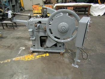 Wafios #BT20, high speed tack maker, .078" wire diameter, 230 PPM, 3 HP - Image 2