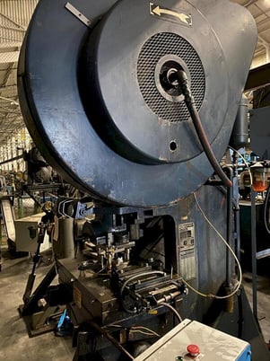 60 Ton, Danly #60T, OBI press, 3-1/2" stroke, 13-1/2" Shut Height, air clutch, 100 SPM - Image 4