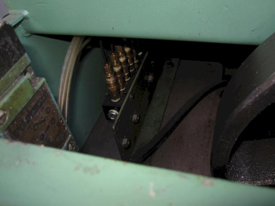 Warren #WT-500, high speed thread roller, 100-150 PPM, 15" vibratory bowl - Image 3