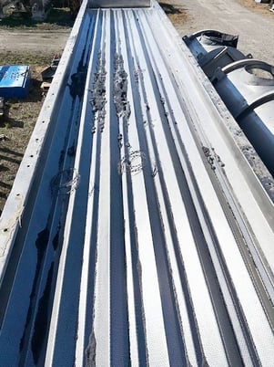 Carrier, Stainless Steel fluid bed dryer, 70" W x 30' L dryer bed, includes rotary valve discharge, 1998 - Image 4