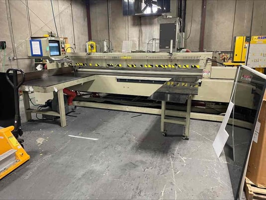 Hendrick Pro/AM-126 Panel Saw, 127" X 150", 4" depth of cut, 18" blade diameter, Hendrick Control, 2015 - Image 5