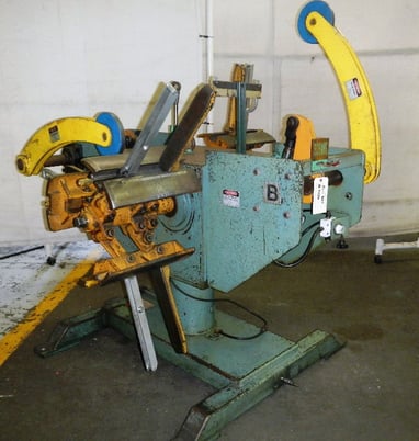 3300 lb. Orii / Amada #MTW03TAAAASZ, double end uncoiler, 12" width, 48" outside dimensions, 16.5"-20.5" ID - Image 1