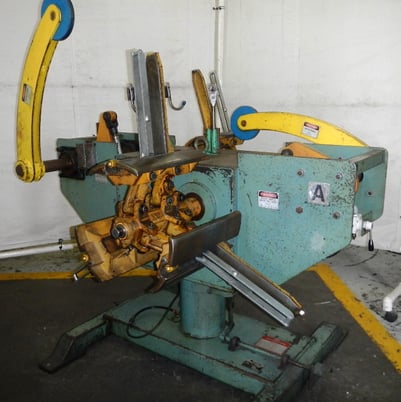 3300 lb. Orii / Amada #MTW03TAAAASZ, double end uncoiler, 12" width, 48" outside dimensions, 16.5"-20.5" ID - Image 2